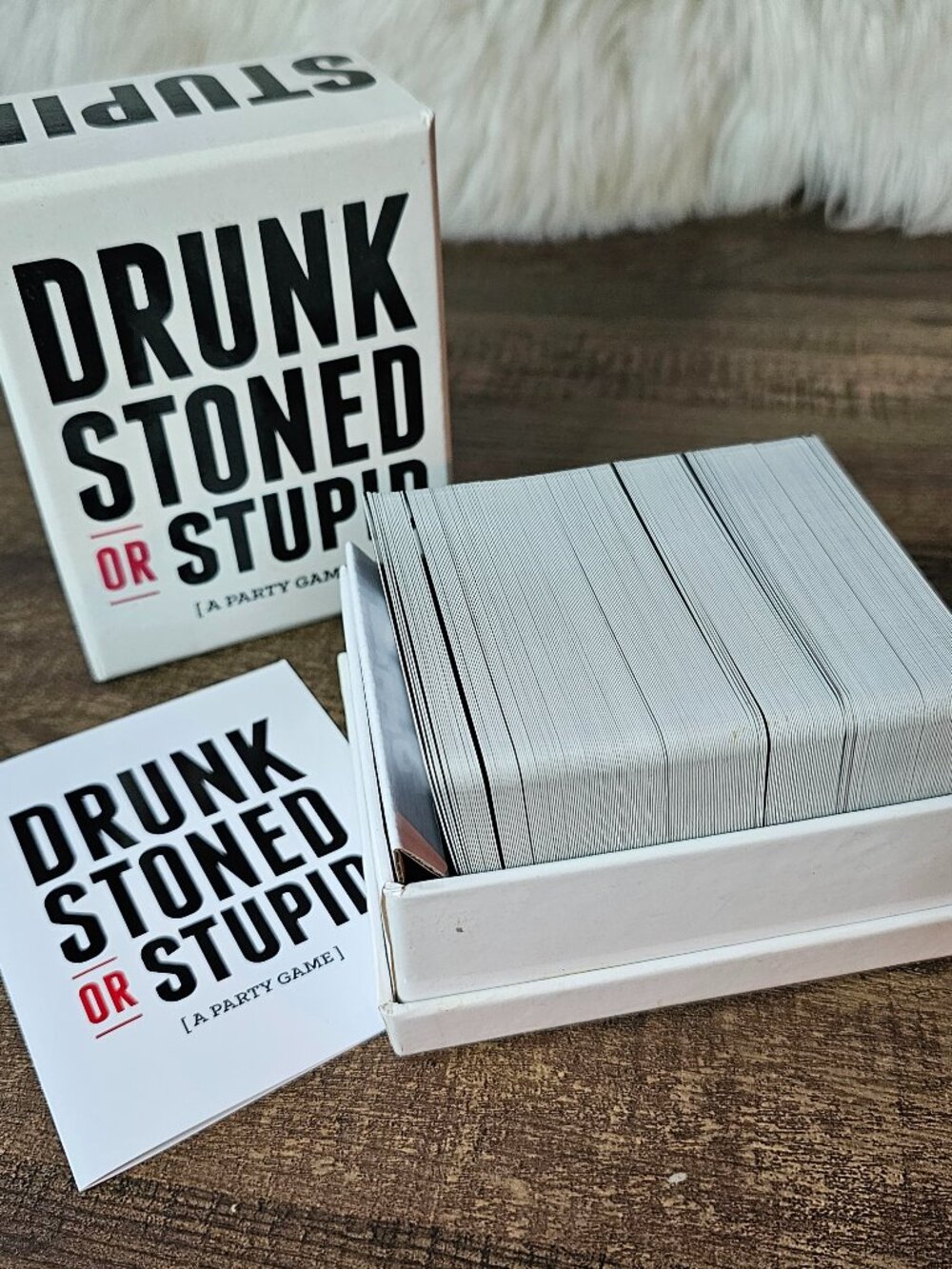 Drunk Stoned or Stupid 17+ Adult Party Card Game 250 Cards